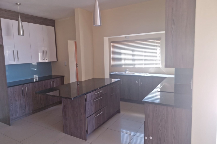 3 Bedroom Property for Sale in Wilkoppies North West